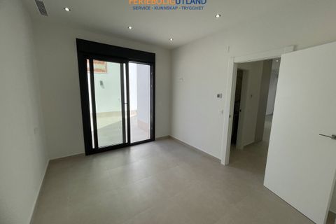 Villa i Almoradi, Alicante, Almoradi - € 359.900 | Ref: FBU19795 - foto 28