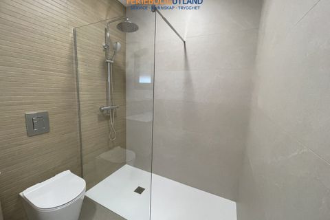 Villa i Almoradi, Alicante, Almoradi - € 359.900 | Ref: FBU19795 - foto 40