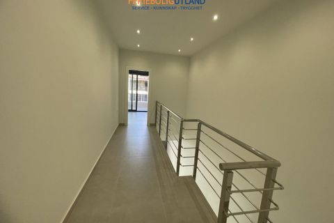 Villa i Almoradi, Alicante, Almoradi - € 359.900 | Ref: FBU19795 - foto 43