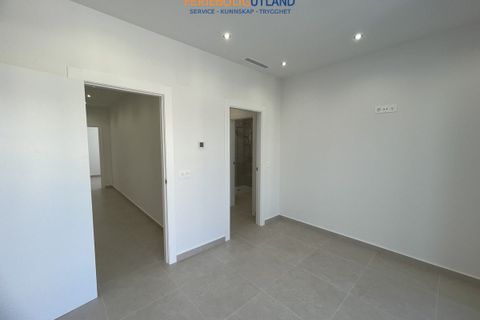 Villa i Almoradi, Alicante, Almoradi - € 359.900 | Ref: FBU19795 - foto 50