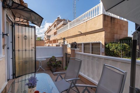 Byhus i Orihuela Costa, Alicante, Orihuela Costa - € 211.500 | Ref: MLSC781805 - foto 2