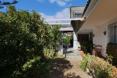Villa a Marbella, Malaga, Marbella - € 1.550.000 | Ref: DPIe19726 - foto 5