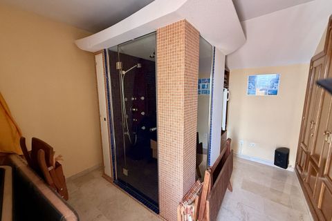 Villa a Elviria, Malaga, Elviria - € 1.050.000 | Ref: DPIe21885 - foto 7