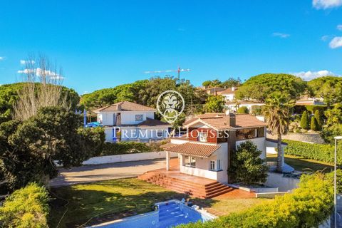 Villa a Alella, Barcelona, Alella - € 1.720.000 | Ref: PH103697/3699 - foto 2