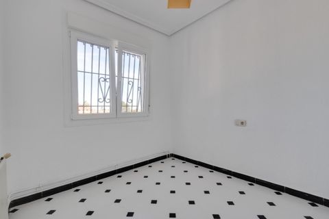 Villa i El Chaparral, Alicante, El Chaparral - € 370 000 | Ref: 19-3227 - foto 14