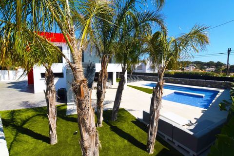 Villa i Calpe, Alicante, Calpe - € 950 000 | Ref: V 240 C - foto 2