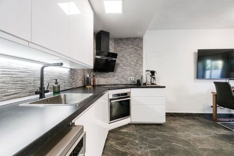 Byhus i Torrevieja, Alicante, Torrevieja - € 192.000 | Ref: 752747 - foto 8