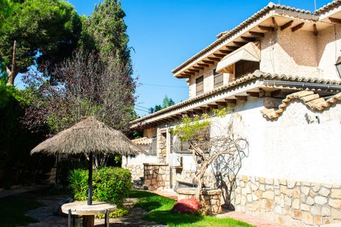 Villa a Alicante, Alicante, Alicante - € 1.350.000 | Ref: DAE-SM-1021 - foto 3