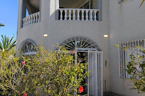 Villa a Torrevieja, Alicante, Torrevieja - € 630.000 | Ref: MCO-70011 - foto 2