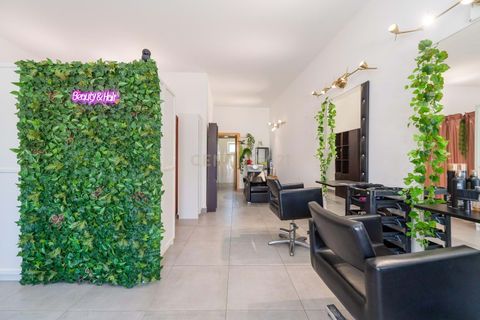 Erhvervsejendom i Carcavelos, Lisbon, Carcavelos - € 25.000 | Ref: C0417-00366 - foto 4