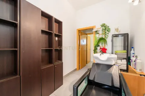 Erhvervsejendom i Carcavelos, Lisbon, Carcavelos - € 25.000 | Ref: C0417-00366 - foto 12