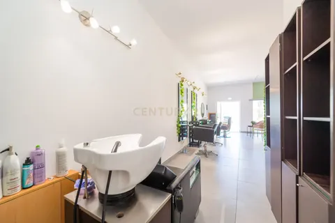 Erhvervsejendom i Carcavelos, Lisbon, Carcavelos - € 25.000 | Ref: C0417-00366 - foto 13