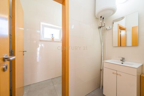 Erhvervsejendom i Carcavelos, Lisbon, Carcavelos - € 25.000 | Ref: C0417-00366 - foto 16