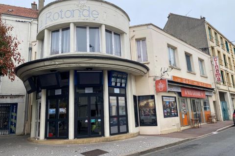 Erhvervsejendom i Etampes, Essonne, Etampes - € 1.050.000 | Ref: A6107 - foto 1