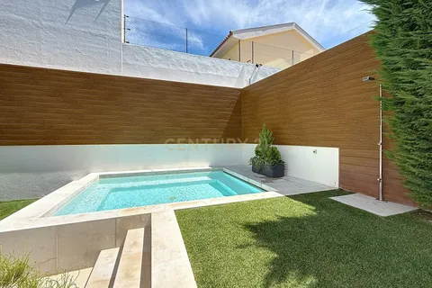 Villa i Carcavelos, Lisbon, Carcavelos - € 1.800.000 | Ref: C0191-01552 - foto 9