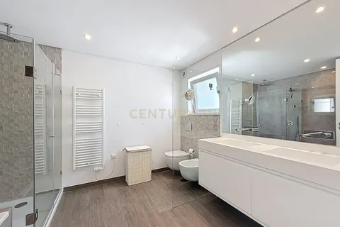 Villa i Carcavelos, Lisbon, Carcavelos - € 1.800.000 | Ref: C0191-01552 - foto 34