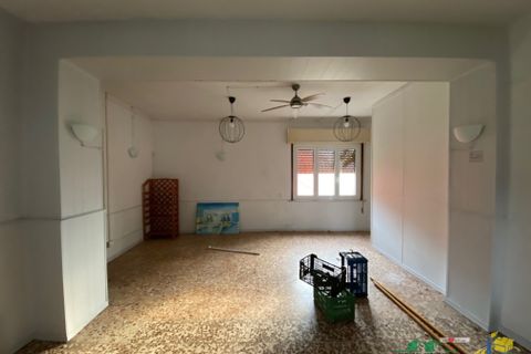 Villa a Medesano, Parma, Medesano - € 78.000 | Ref: 921 - foto 12