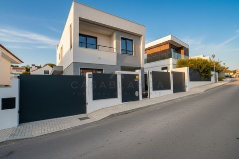 Villa i Cascais, Lisbon, Cascais - € 1.750.000 | Ref: MOC0025C - foto 2