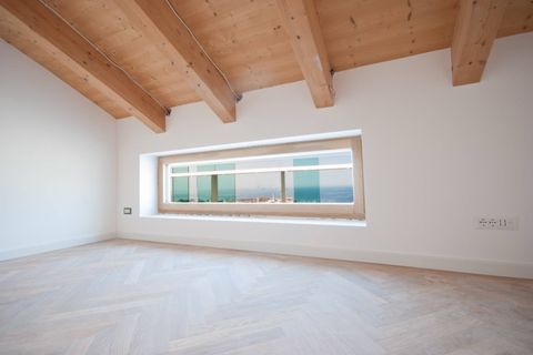 Leilighet i Trieste, Trieste, Trieste - € 1 150 000 | Ref: Centro storico vista mare! - foto 4