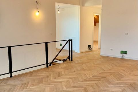 Leilighet i Trieste, Trieste, Trieste - € 1 150 000 | Ref: Centro storico vista mare! - foto 6