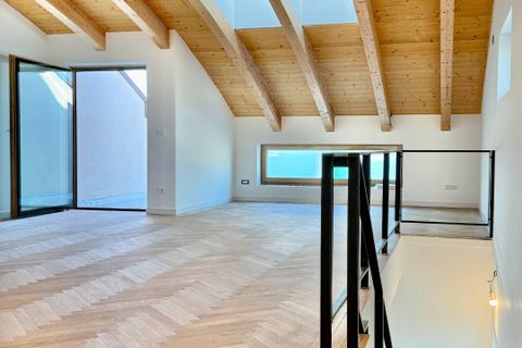 Leilighet i Trieste, Trieste, Trieste - € 1 150 000 | Ref: Centro storico vista mare! - foto 10