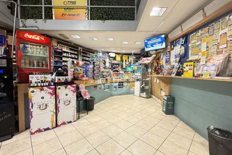 Erhvervsejendom i Florence, Florence, Florence - € 250.000 | Ref: 71 - foto 1