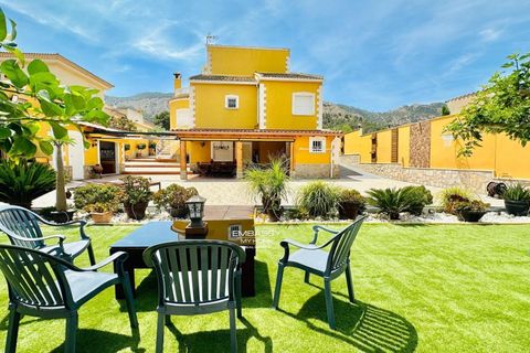 Villa i Orihuela, Alicante, Orihuela - € 495.000 | Ref: AG19MLSC3522314 - foto 3
