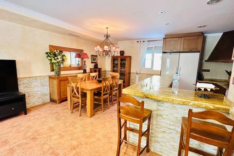 Villa i Orihuela, Alicante, Orihuela - € 495.000 | Ref: AG19MLSC3522314 - foto 9