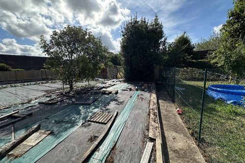 Villa i La Trimouille, Vienne, La Trimouille - € 40.000 | Ref: BVI77063 - foto 11