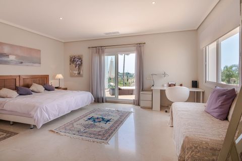 Villa a Benahavis, Malaga, Benahavis - € 2.690.000 | Ref: DPIe4455 - foto 11