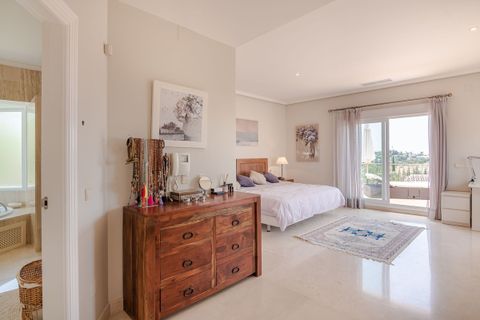 Villa a Benahavis, Malaga, Benahavis - € 2.690.000 | Ref: DPIe4455 - foto 12