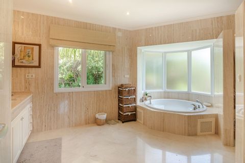 Villa a Benahavis, Malaga, Benahavis - € 2.690.000 | Ref: DPIe4455 - foto 14