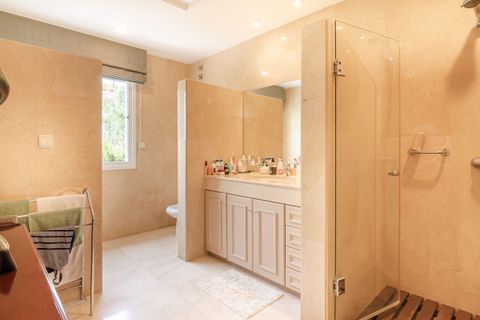 Villa a Benahavis, Malaga, Benahavis - € 2.690.000 | Ref: DPIe4455 - foto 28