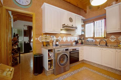 Villa a Coin, Malaga, Coin - € 400.000 | Ref: DPIe21798 - foto 32