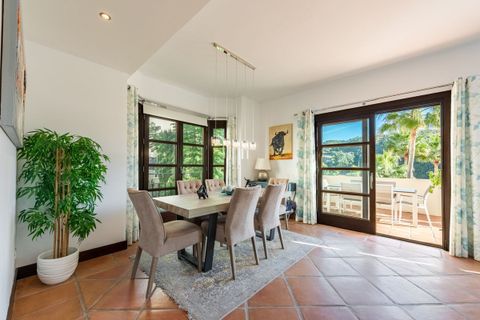 Villa a Benahavis, Malaga, Benahavis - € 640.000 | Ref: DPIe24526 - foto 8