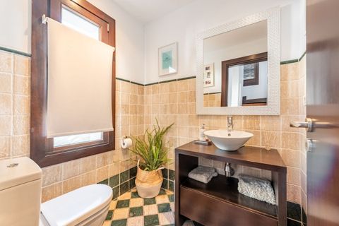 Villa a Benahavis, Malaga, Benahavis - € 640.000 | Ref: DPIe24526 - foto 14