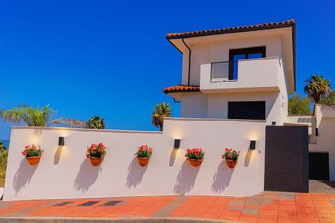 Villa a La Duquesa, Malaga, La Duquesa - € 490.000 | Ref: DPIc346618 - foto 14
