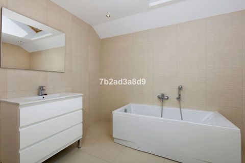 Villa i Sotogrande, Cadiz, Sotogrande - € 1.550.000 | Ref: DPIc347488 - foto 15