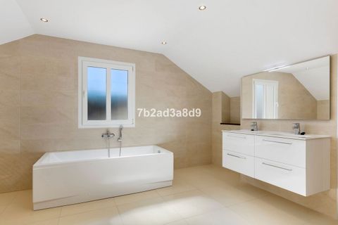 Villa i Sotogrande, Cadiz, Sotogrande - € 1.550.000 | Ref: DPIc347488 - foto 22