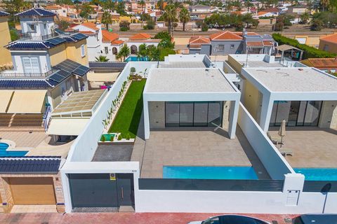 Villa i Torrevieja, Alicante, Torrevieja - € 700.000 | Ref: 21-Gv.009/776 - foto 2