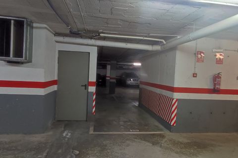 Garage i Barcelona, Barcelona, Barcelona - € 10.000 | Ref: V-POBLENOU-PK09 - foto 4