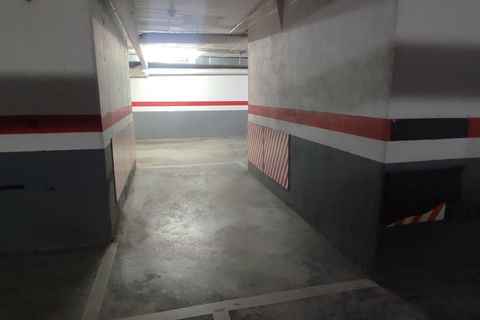 Garage i Barcelona, Barcelona, Barcelona - € 10.000 | Ref: V-POBLENOU-PK09 - foto 9