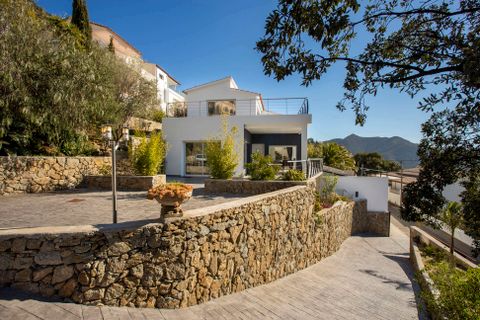 Villa a Roses, Gerona, Roses - € 860.000 | Ref: 111691 - foto 6