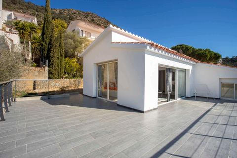 Villa a Roses, Gerona, Roses - € 860.000 | Ref: 111691 - foto 11