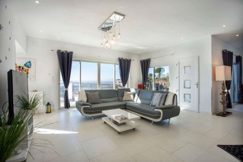 Villa a Roses, Gerona, Roses - € 860.000 | Ref: 111691 - foto 13