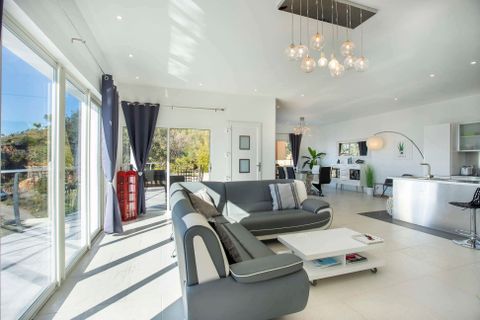 Villa a Roses, Gerona, Roses - € 860.000 | Ref: 111691 - foto 15