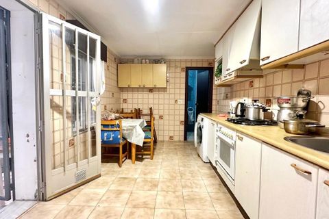 Byhus i Torrevieja, Alicante, Torrevieja - € 369.900 | Ref: 746103 - foto 15
