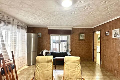Byhus i Torrevieja, Alicante, Torrevieja - € 369.900 | Ref: 746103 - foto 31