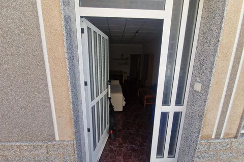 Byhus i Torrevieja, Alicante, Torrevieja - € 221.900 | Ref: 740798 - foto 1