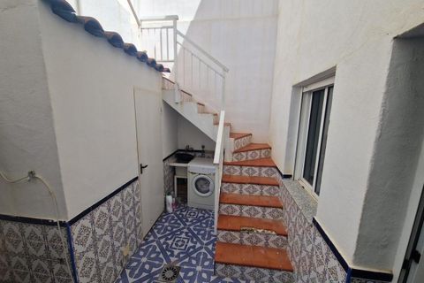 Byhus i Torrevieja, Alicante, Torrevieja - € 221.900 | Ref: 740798 - foto 18